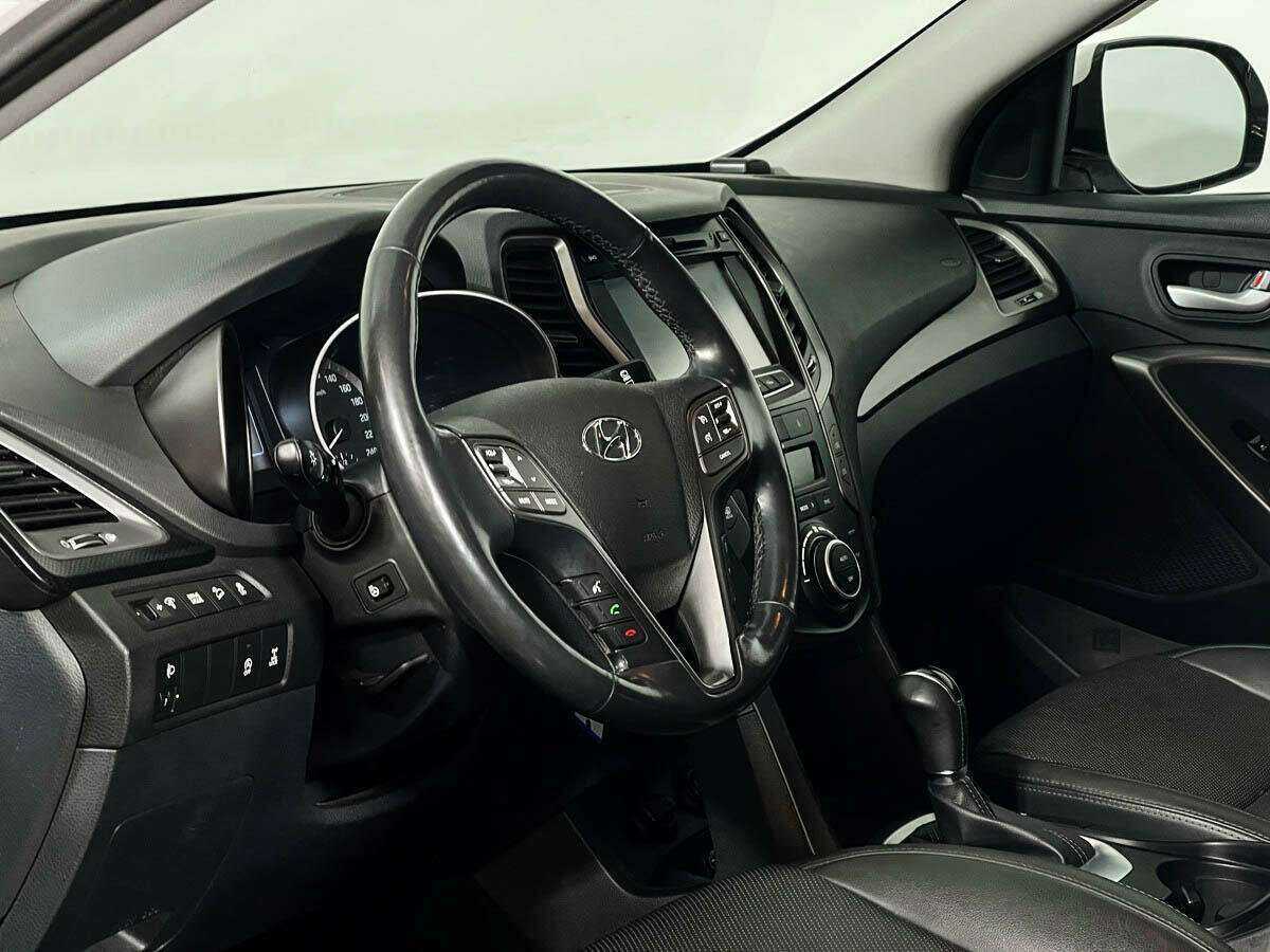 Купить Hyundai Santa Fe с пробегом. Фото: #12