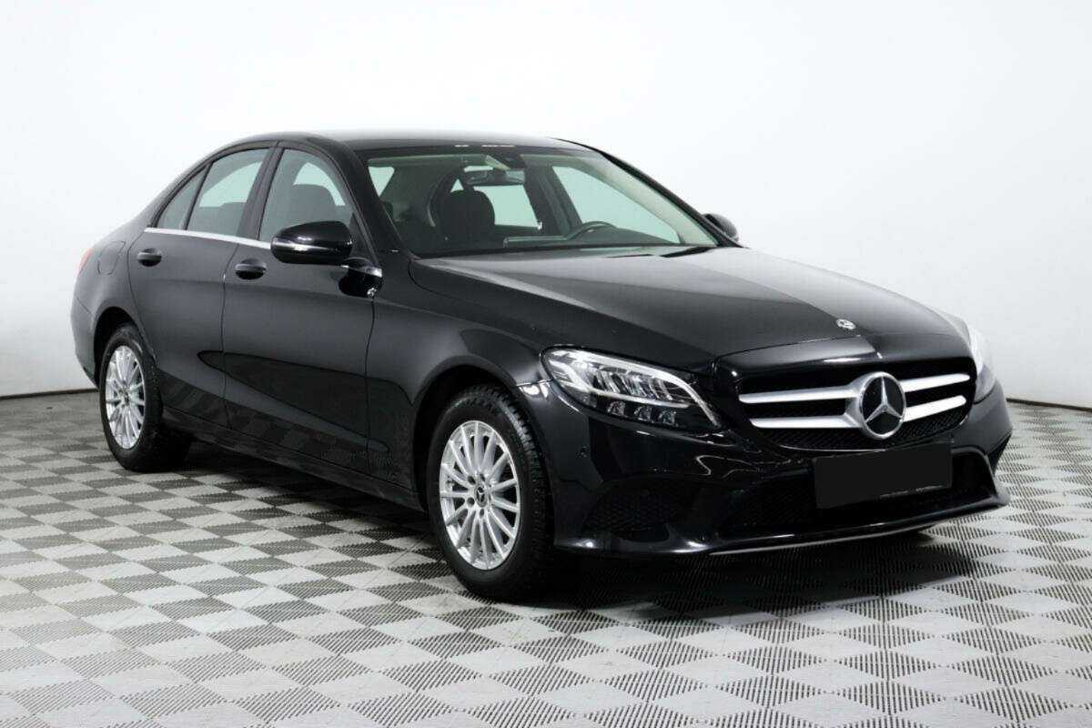 Купить Mercedes-Benz C-Класс с пробегом. Фото: #2