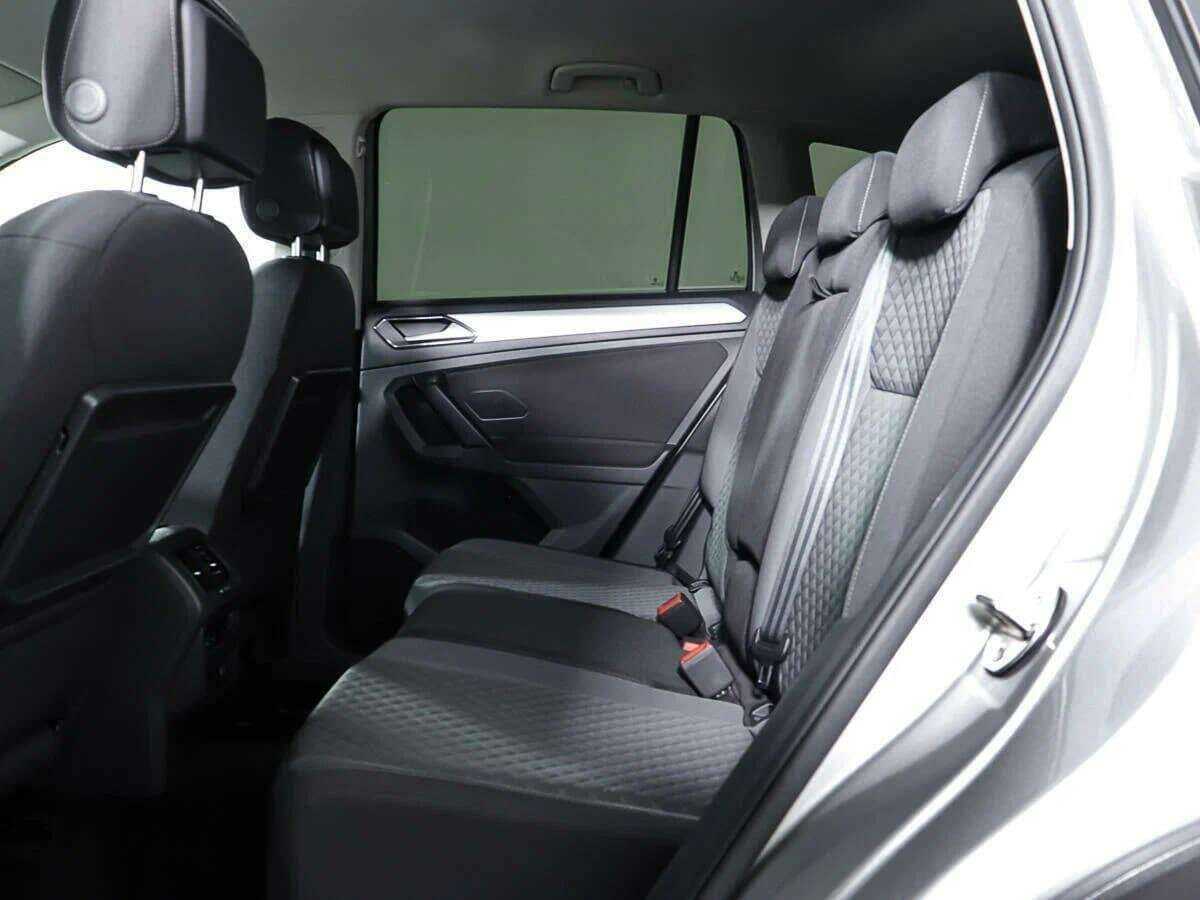 Купить Volkswagen Tiguan с пробегом. Фото: #13