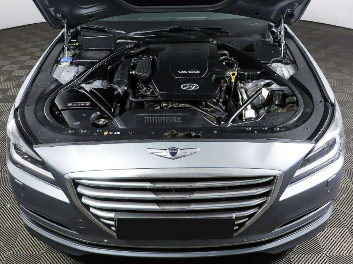 Купить Hyundai Genesis с пробегом. Фото: #15
