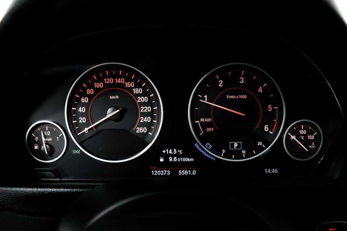 Купить BMW 3 серии с пробегом. Фото: #9