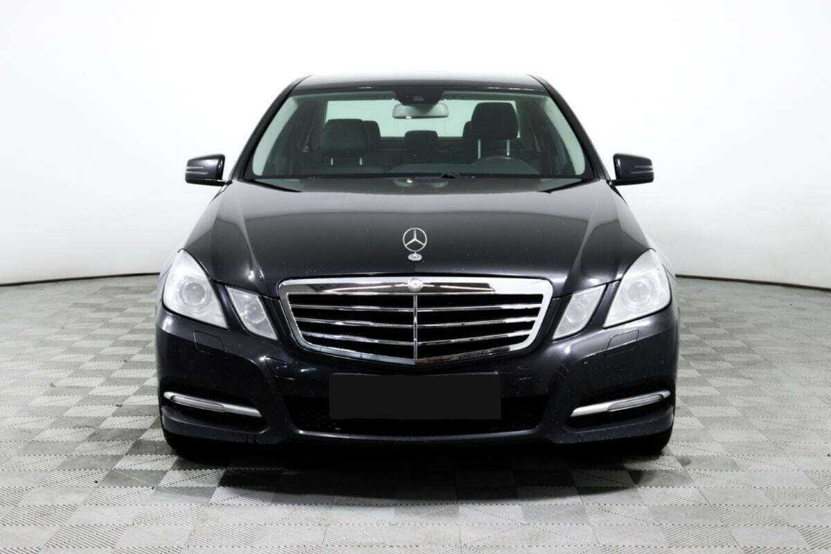 Купить Mercedes-Benz E-Класс с пробегом. Фото: #1