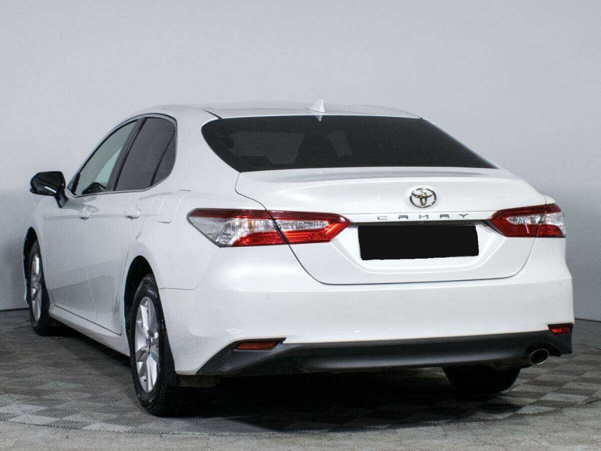 Купить Toyota Camry с пробегом. Фото: #6