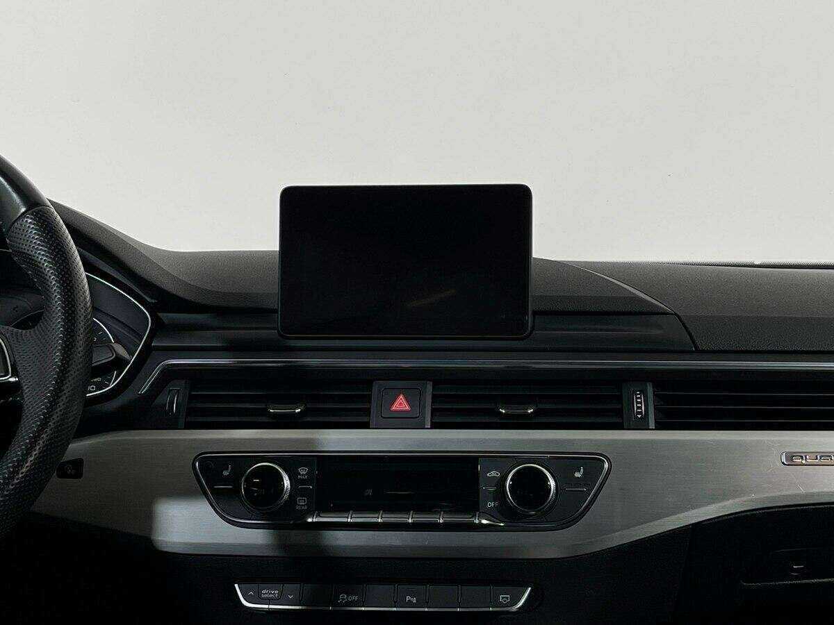 Купить Audi A4 с пробегом. Фото: #11