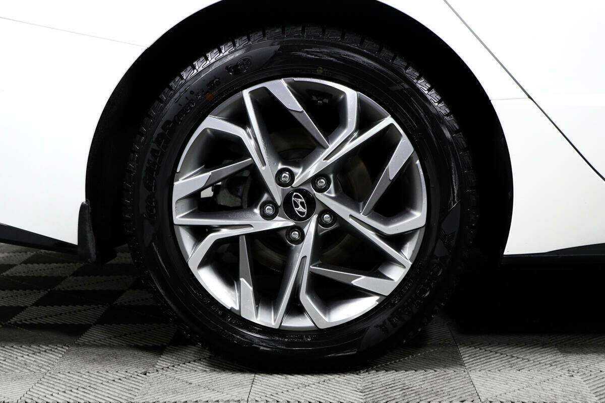 Купить Hyundai Sonata с пробегом. Фото: #13