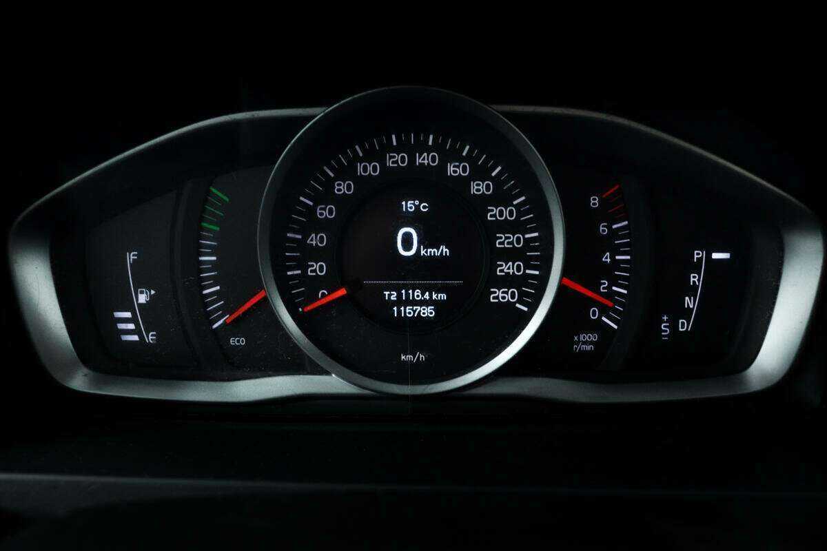 Купить Volvo S60 с пробегом. Фото: #9