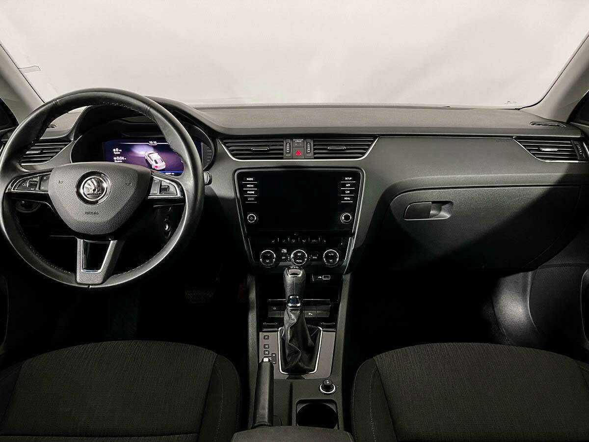 Купить Skoda Octavia с пробегом. Фото: #11
