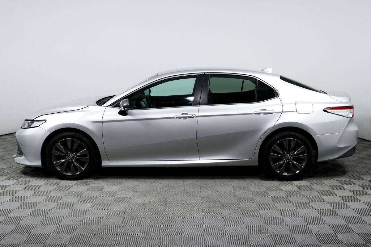 Купить Toyota Camry с пробегом. Фото: #7