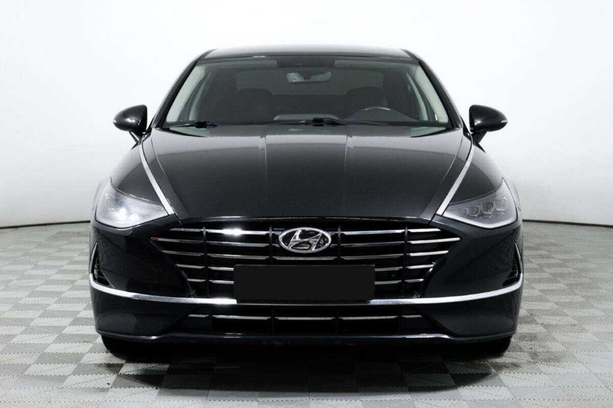 Купить Hyundai Sonata с пробегом. Фото: #1
