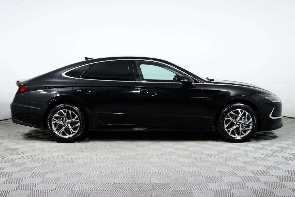 Купить Hyundai Sonata с пробегом. Фото: #3