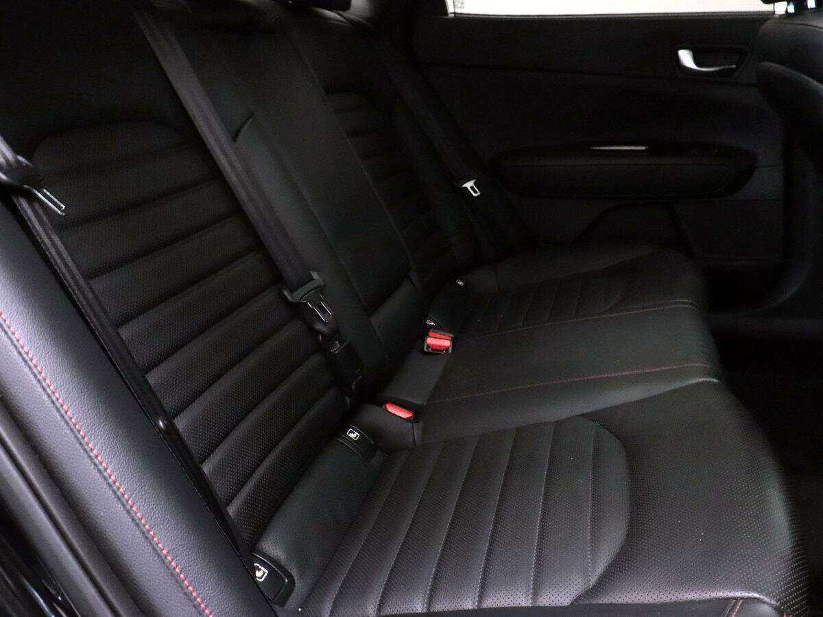 Купить Kia Optima с пробегом. Фото: #7