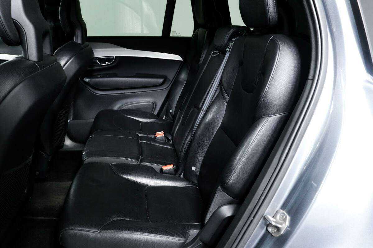 Купить Volvo XC90 с пробегом. Фото: #11