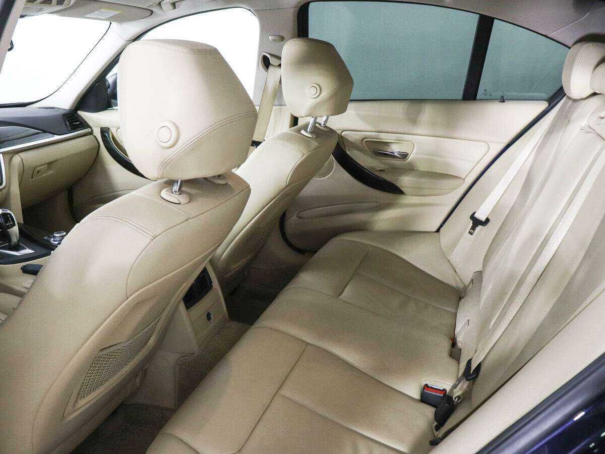 Купить BMW 3 серии с пробегом. Фото: #8