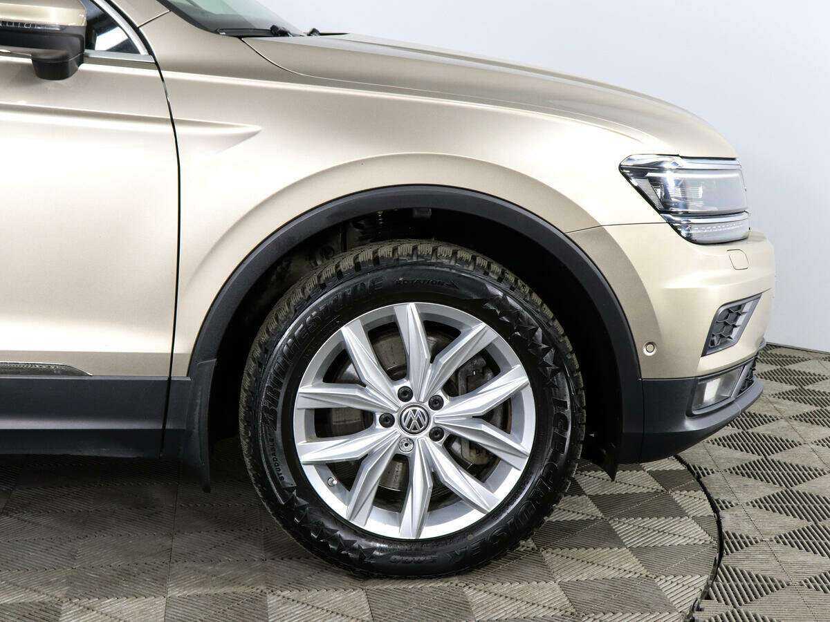 Купить Volkswagen Tiguan с пробегом. Фото: #12