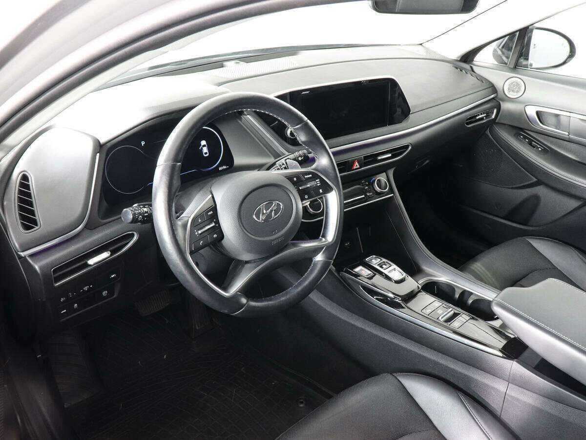 Купить Hyundai Sonata с пробегом. Фото: #8