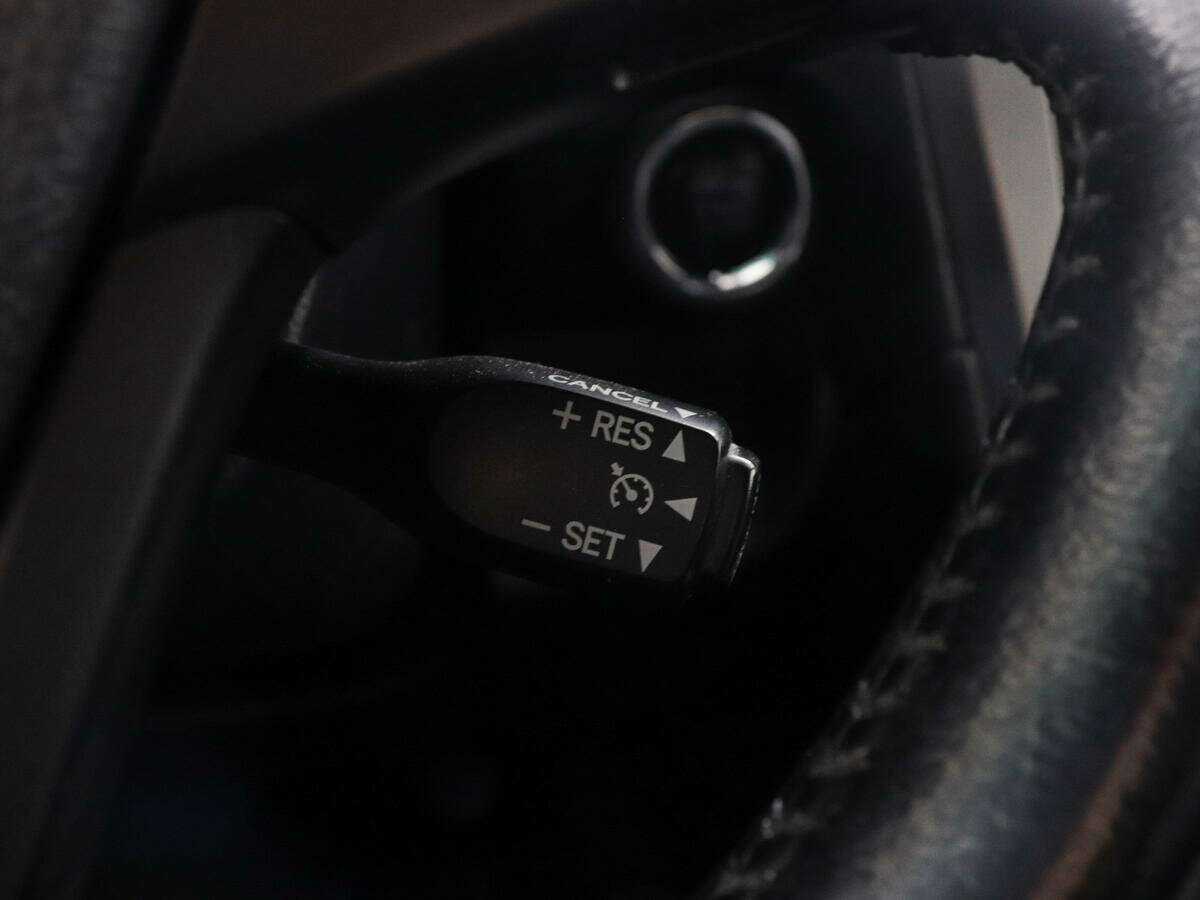 Купить Toyota Camry с пробегом. Фото: #14