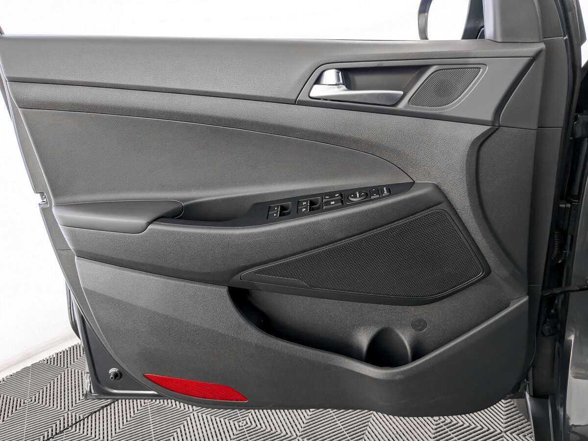Купить Hyundai Tucson с пробегом. Фото: #14
