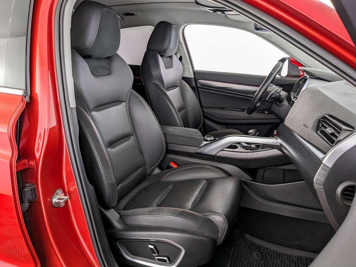 Купить Geely Tugella с пробегом. Фото: #21