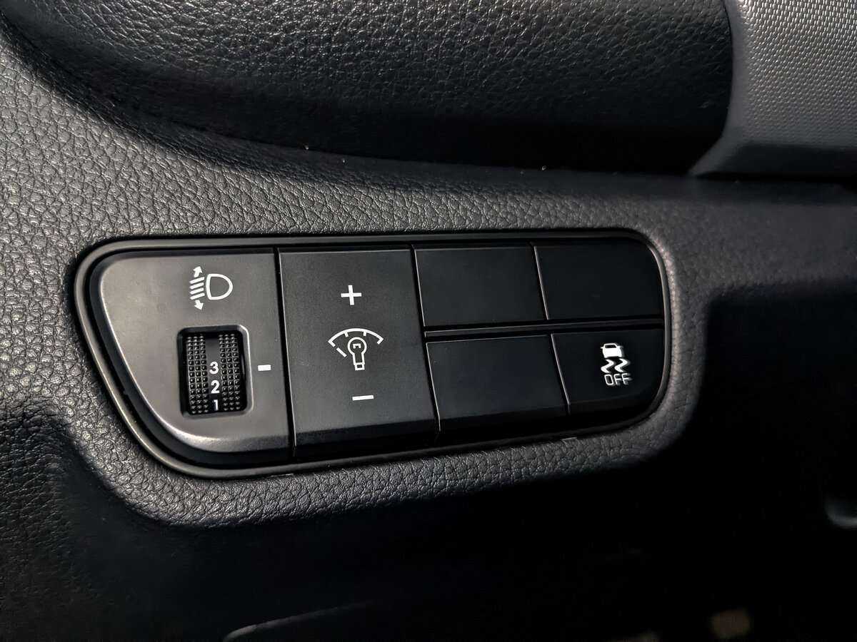 Купить Kia Seltos с пробегом. Фото: #21