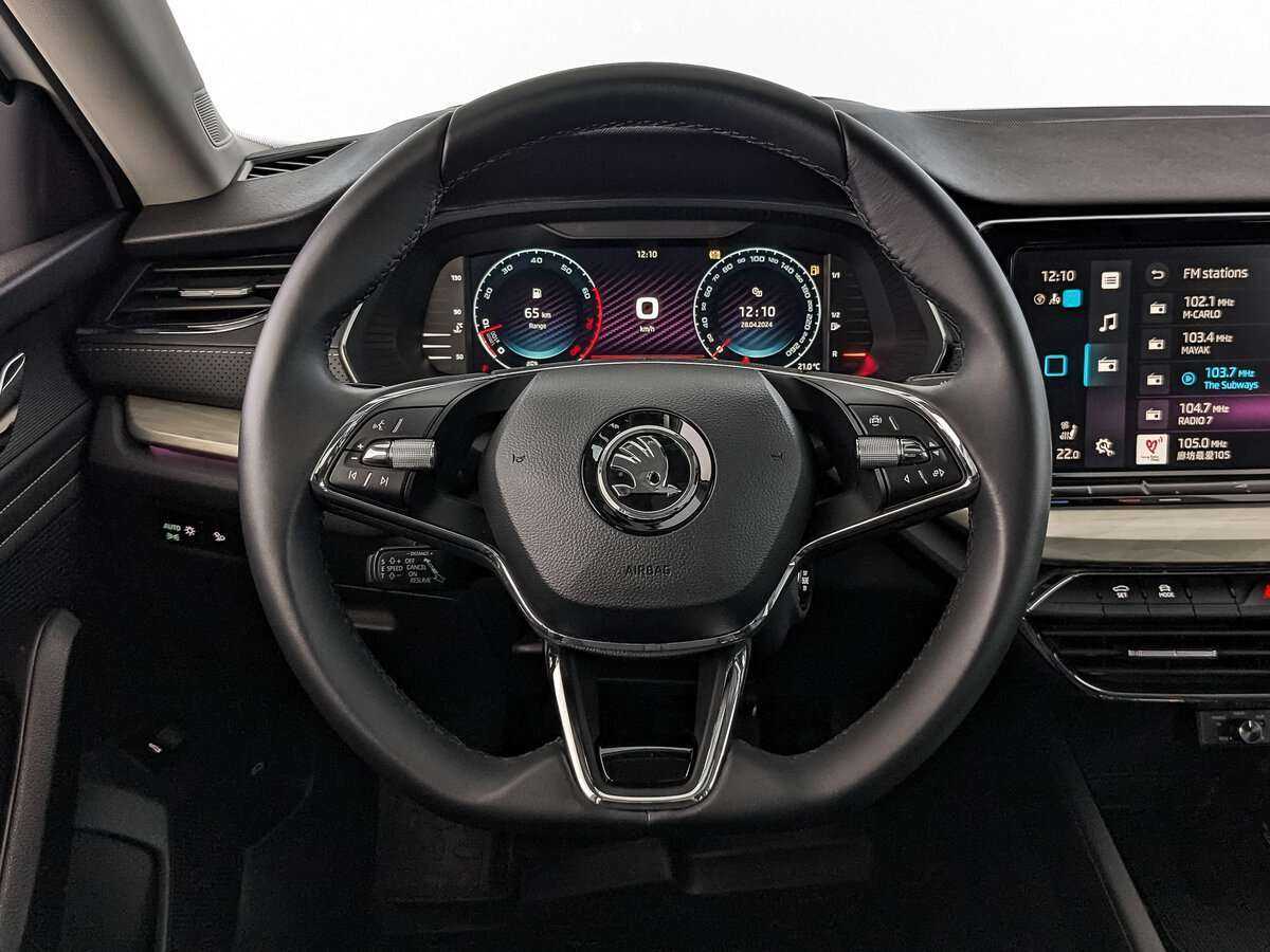 Купить Skoda Octavia с пробегом. Фото: #16