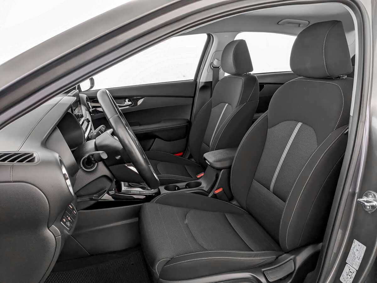 Купить Kia Cerato с пробегом. Фото: #15