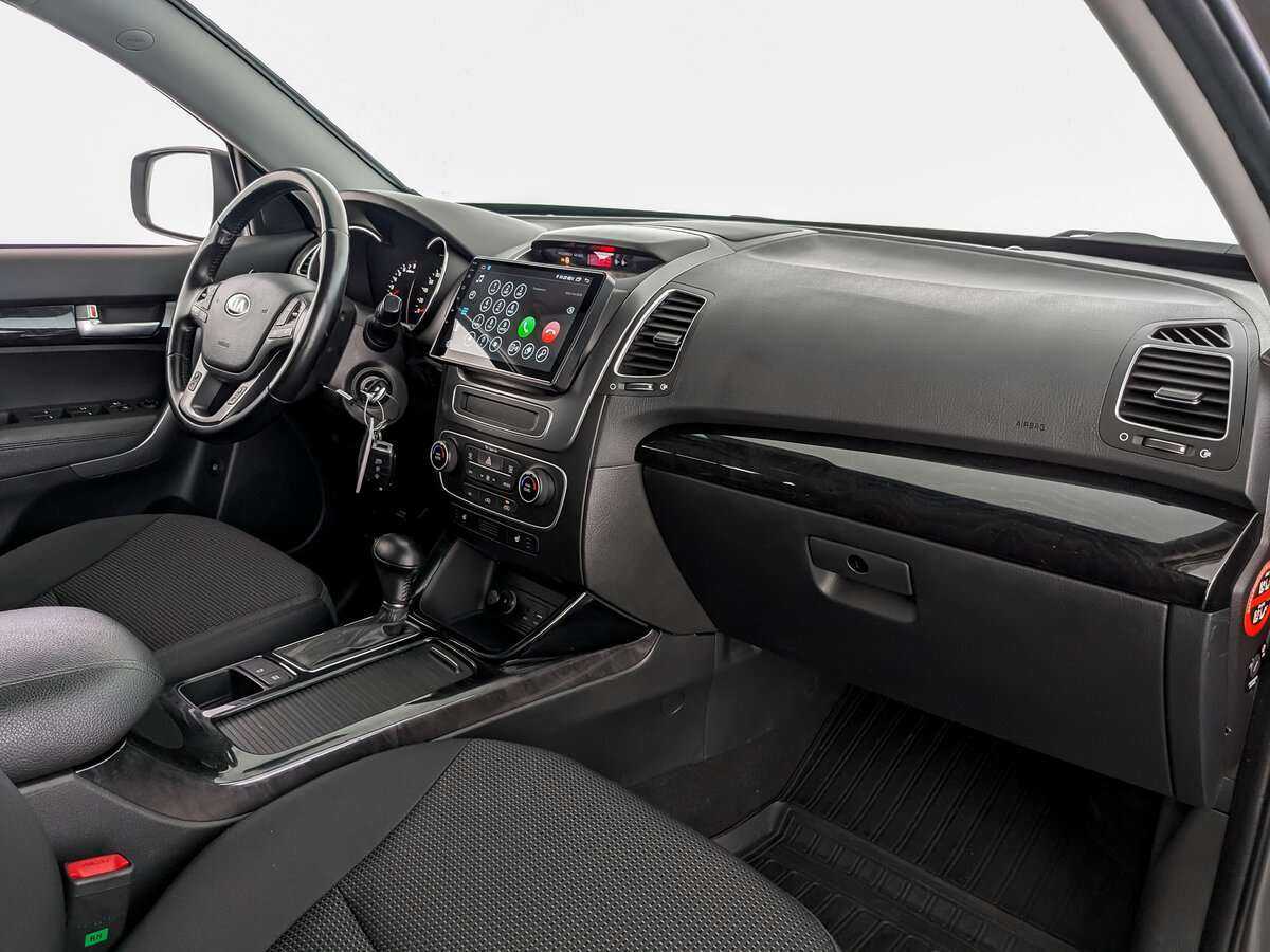 Купить Kia Sorento с пробегом. Фото: #6