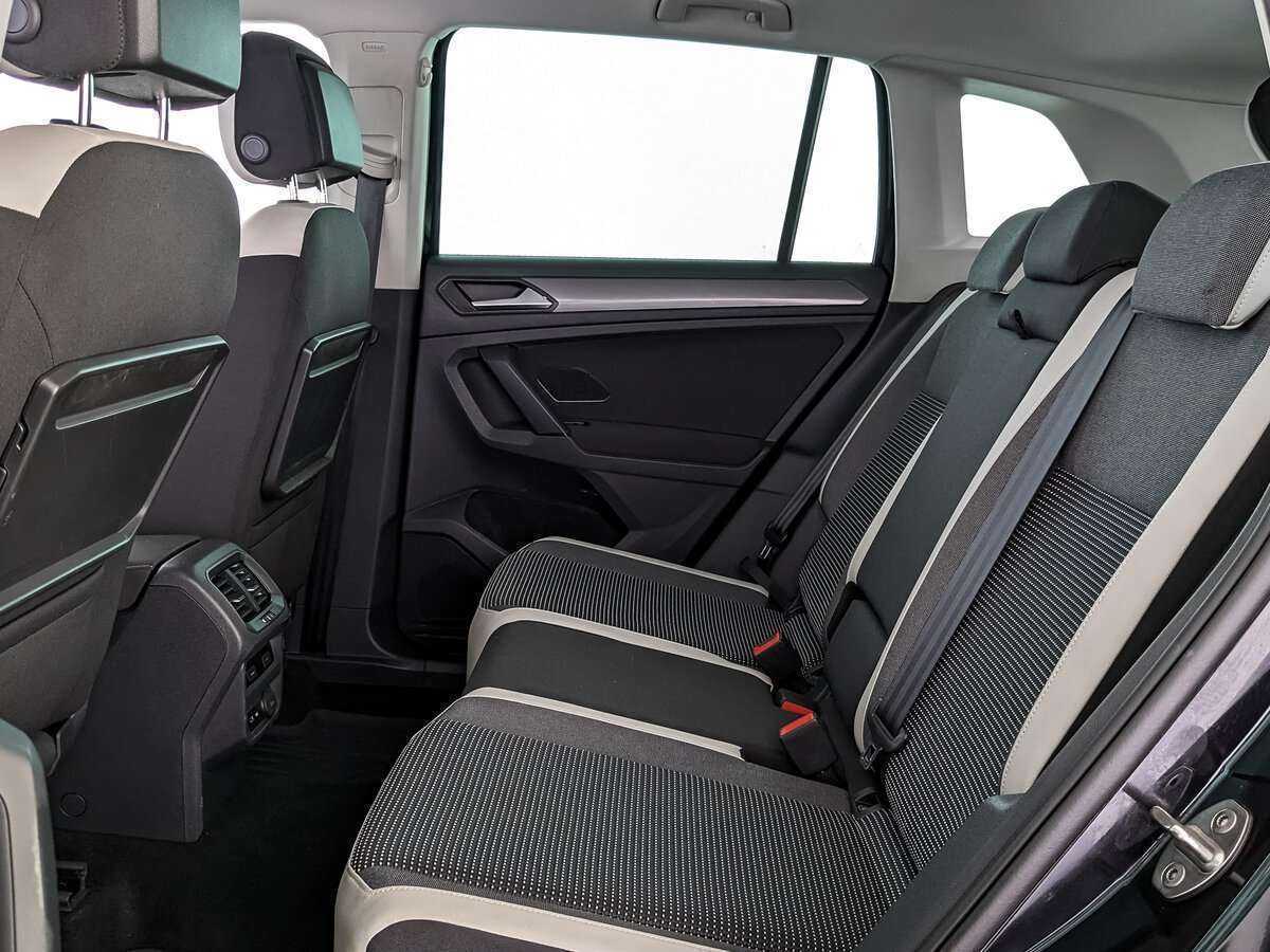 Купить Volkswagen Tiguan с пробегом. Фото: #16