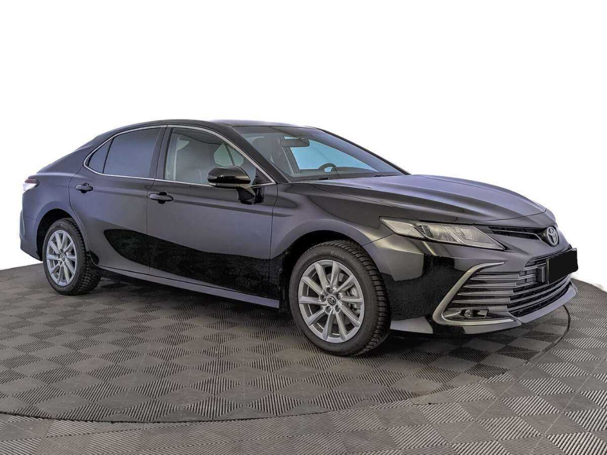 Купить Toyota Camry с пробегом. Фото: #2