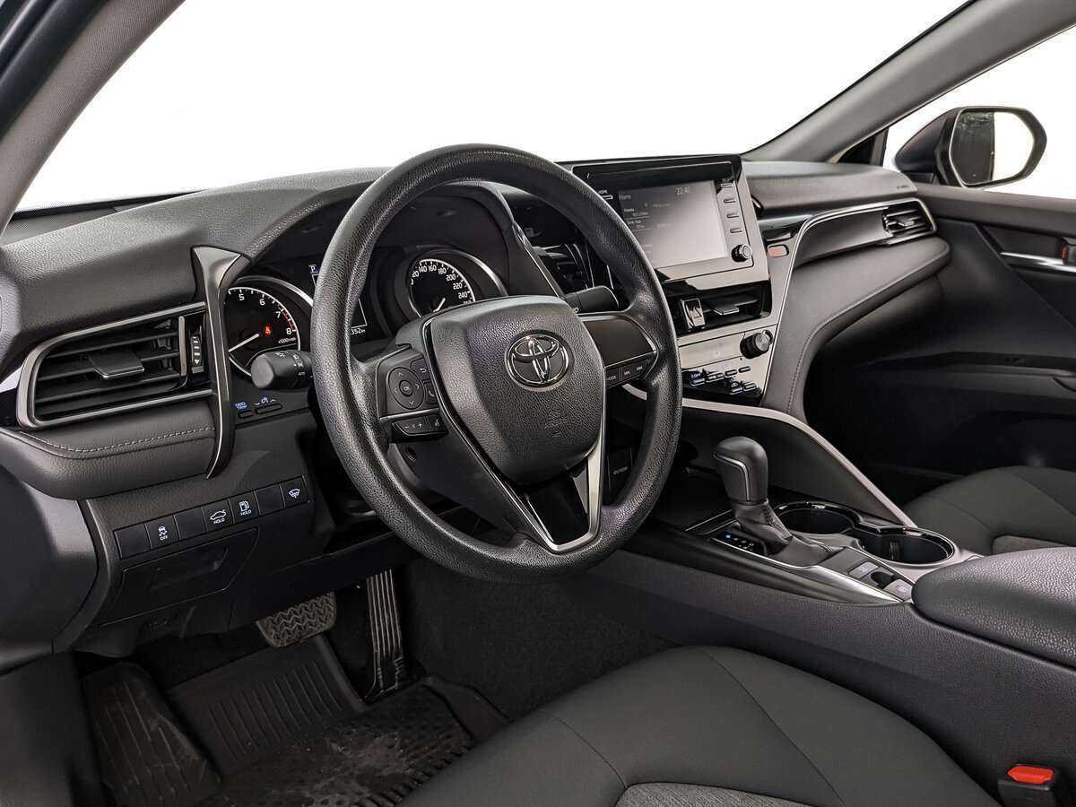 Купить Toyota Camry с пробегом. Фото: #13