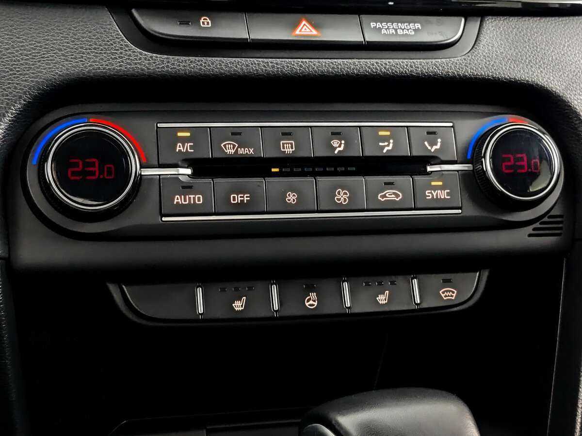 Купить Kia Ceed с пробегом. Фото: #18