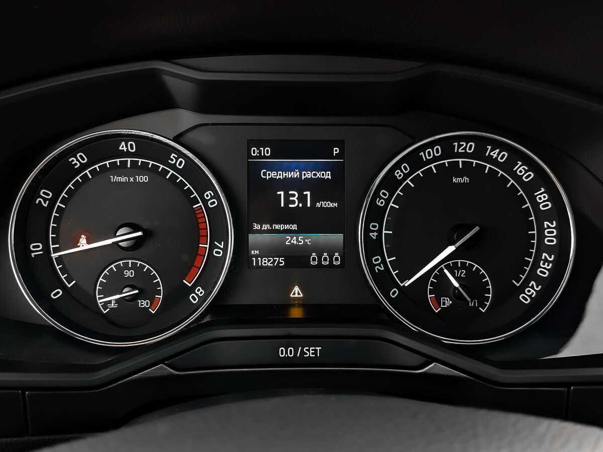 Купить Skoda Superb с пробегом. Фото: #11