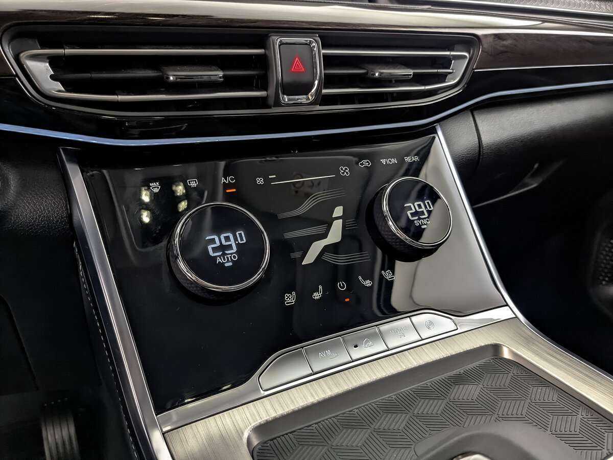 Купить EXEED VX с пробегом. Фото: #20