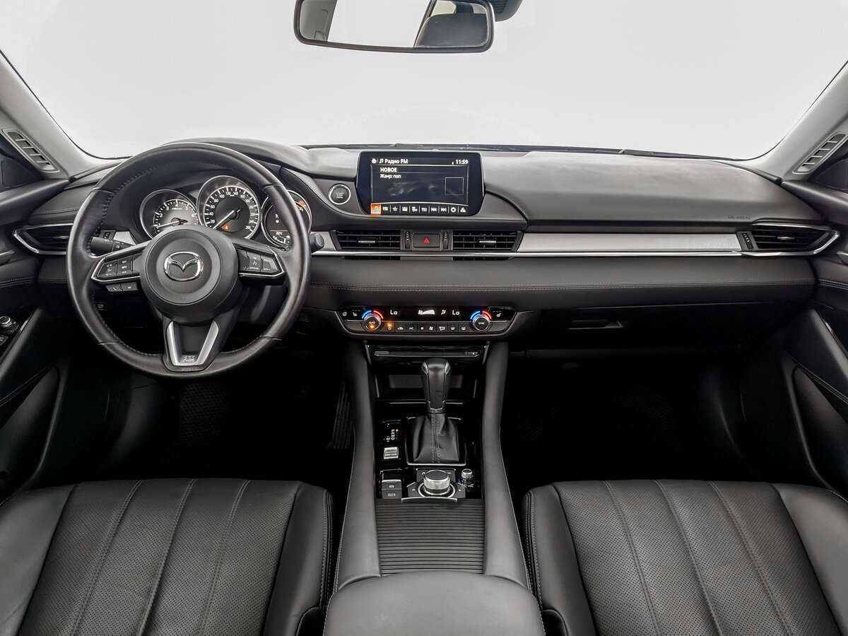 Купить Mazda 6 с пробегом. Фото: #11