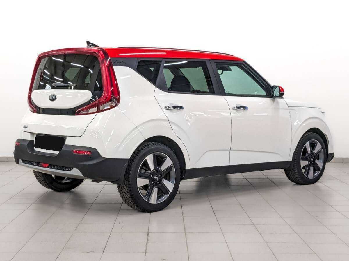 Купить Kia Soul с пробегом. Фото: #4