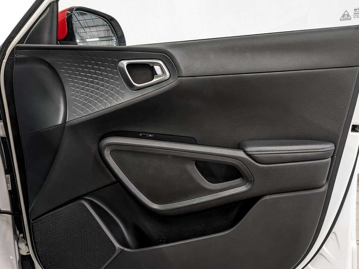 Купить Kia Soul с пробегом. Фото: #22