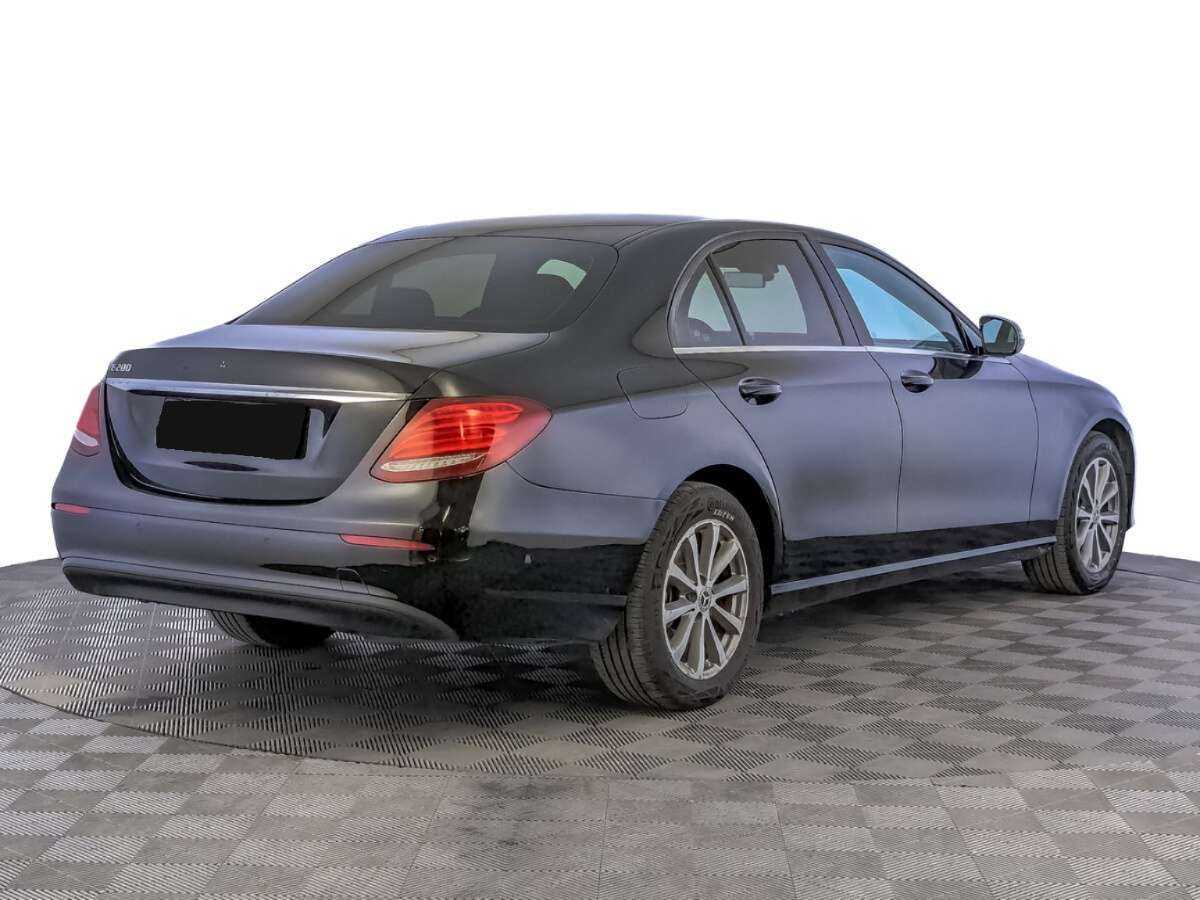 Купить Mercedes-Benz E-Класс с пробегом. Фото: #4