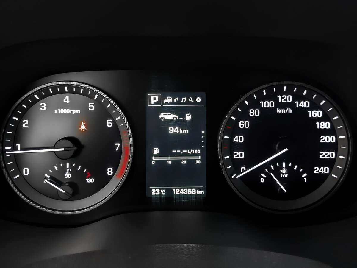 Купить Hyundai Tucson с пробегом. Фото: #15