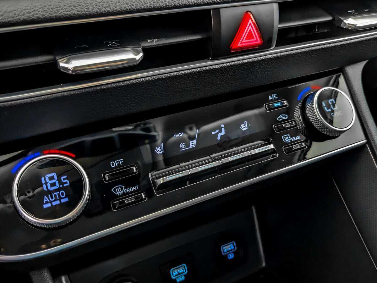 Купить Hyundai Sonata с пробегом. Фото: #24