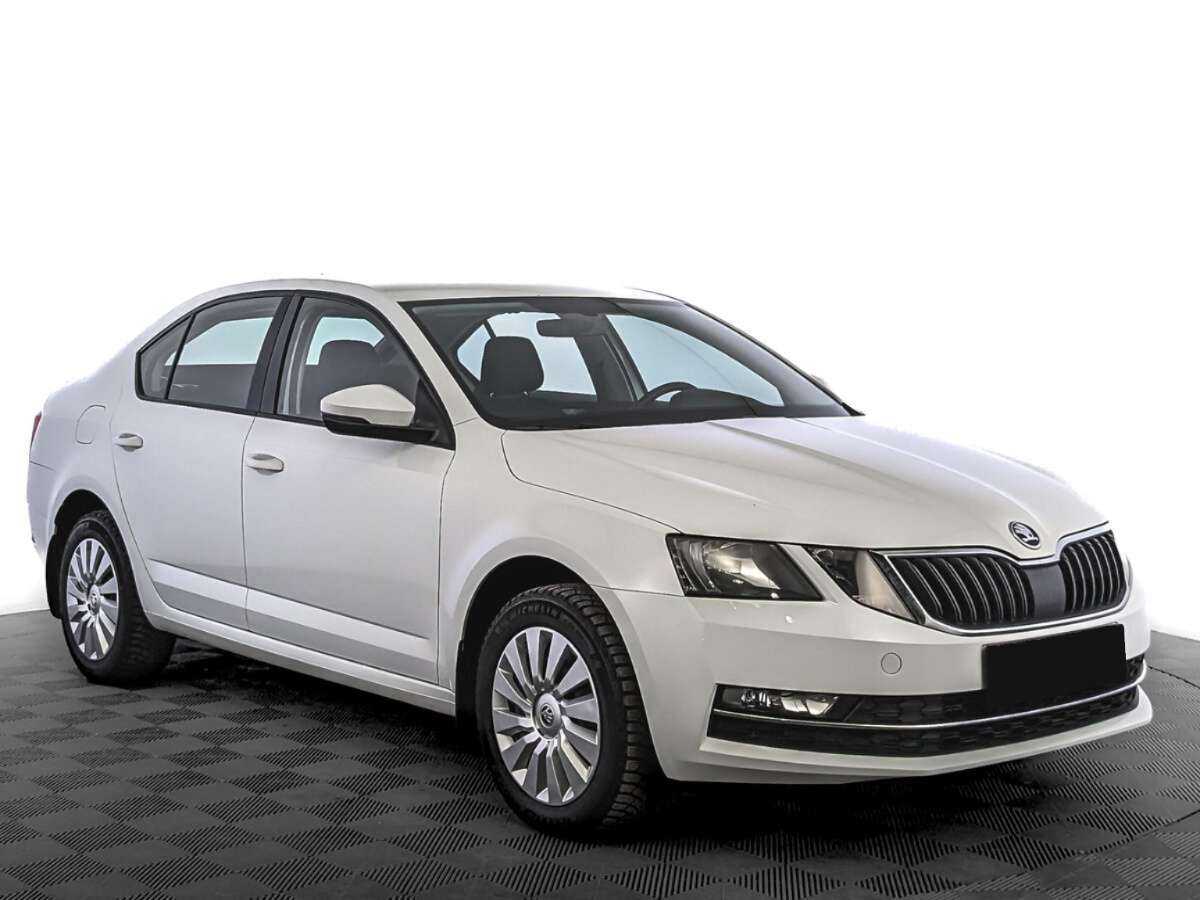 Купить Skoda Octavia с пробегом. Фото: #2