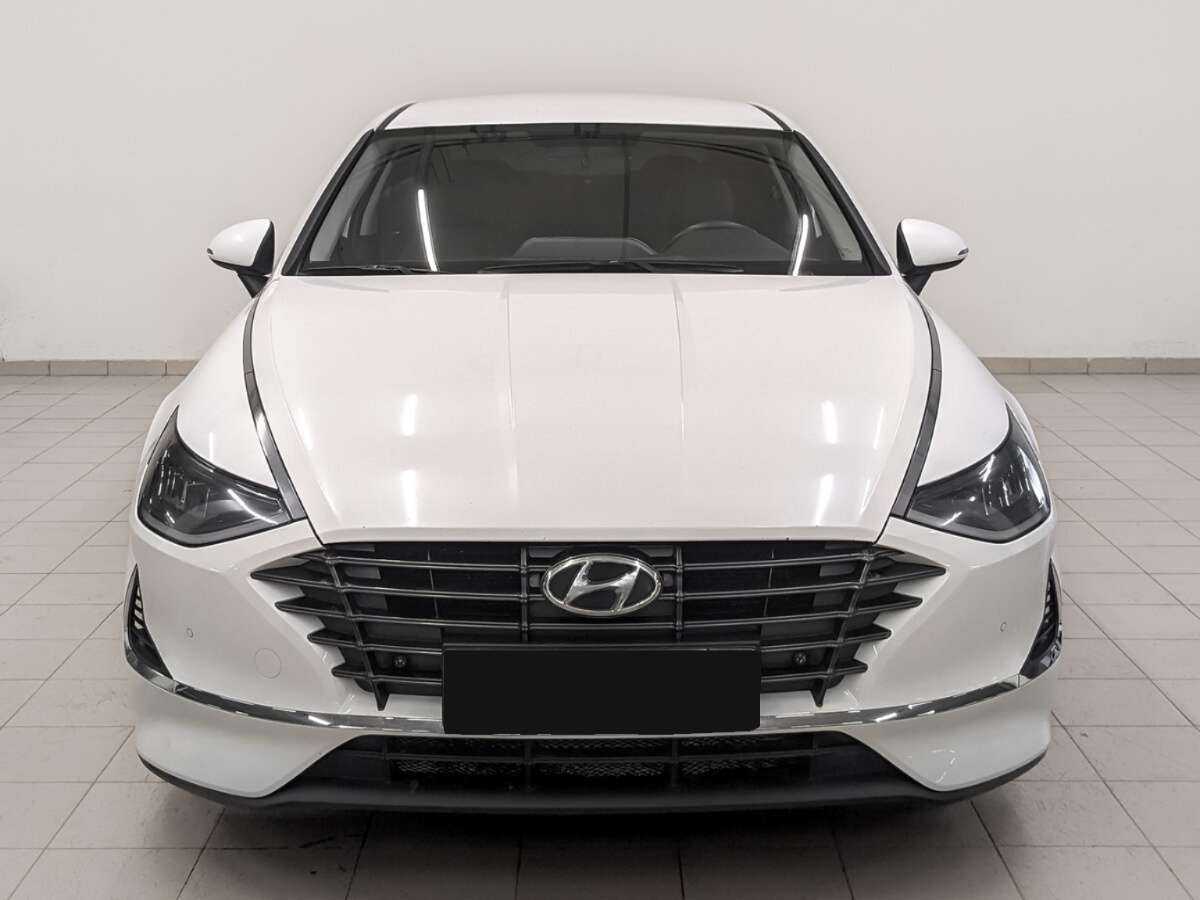 Купить Hyundai Sonata с пробегом. Фото: #1