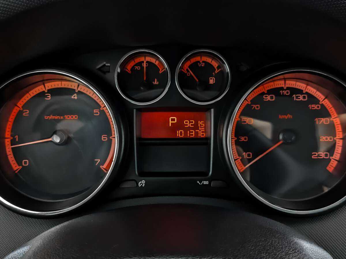 Продажа Б/У Пежо 408. Фото: #15