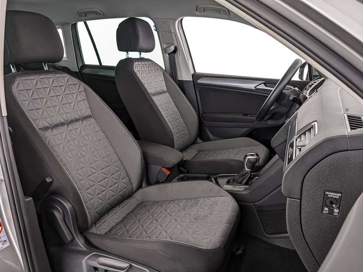 Купить Volkswagen Tiguan с пробегом. Фото: #23