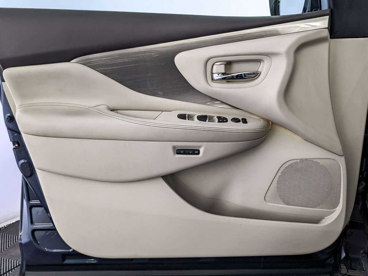 Купить Nissan Murano с пробегом. Фото: #15