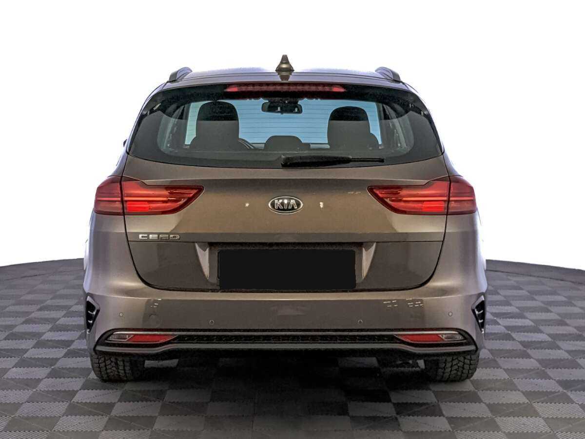Купить Kia Ceed с пробегом. Фото: #5