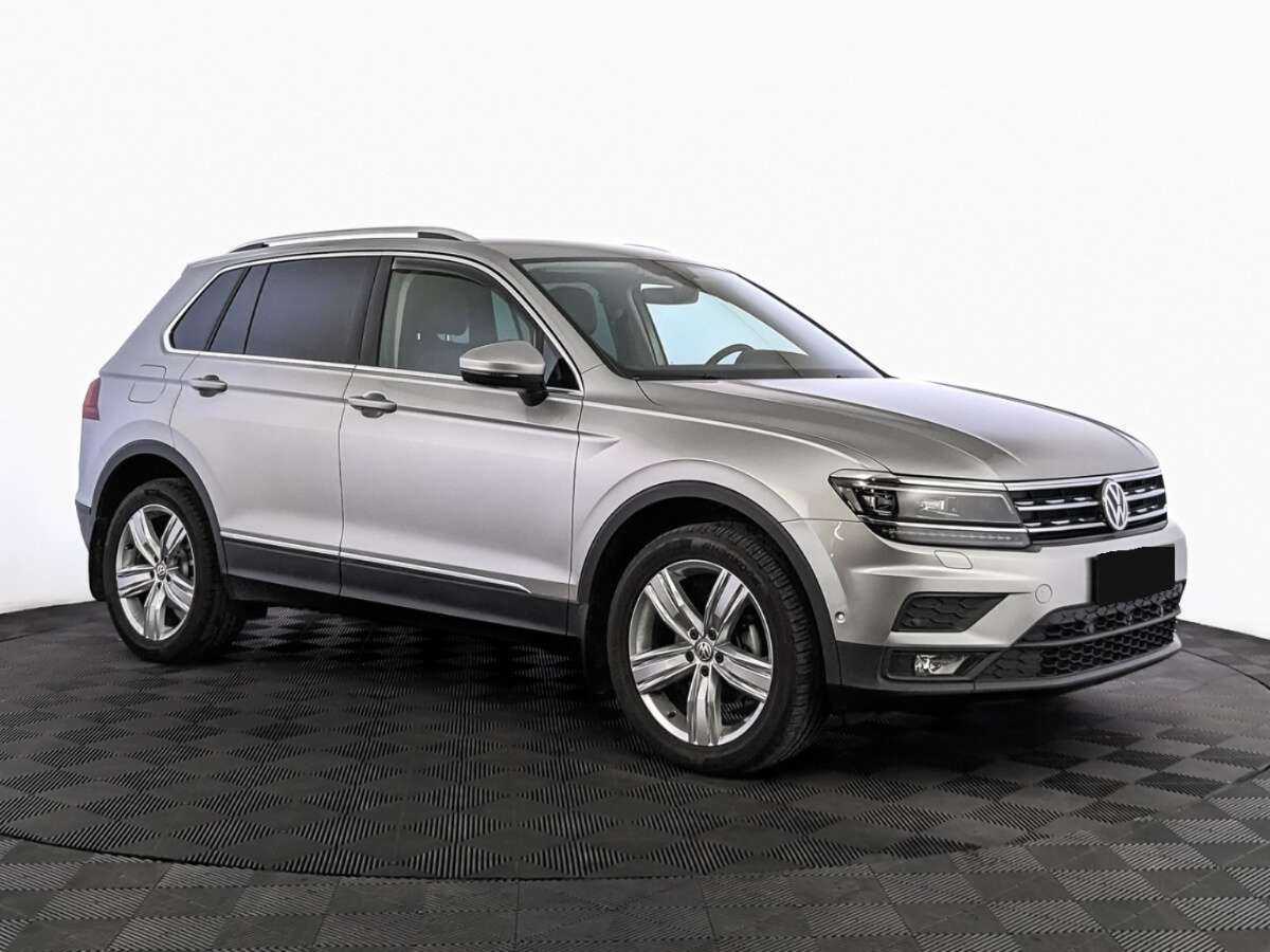 Купить Volkswagen Tiguan с пробегом. Фото: #2