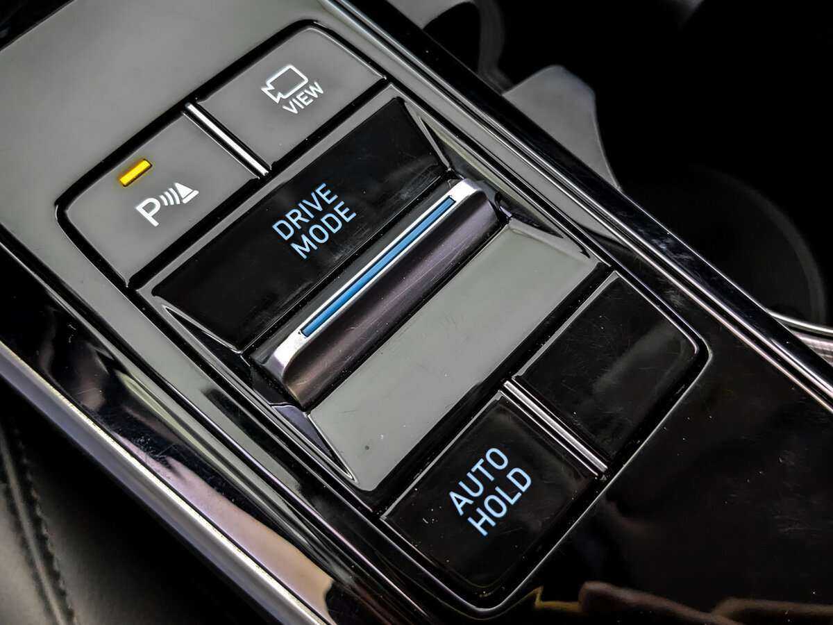 Купить Hyundai Sonata с пробегом. Фото: #22