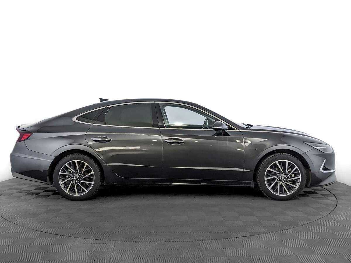 Купить Hyundai Sonata с пробегом. Фото: #3