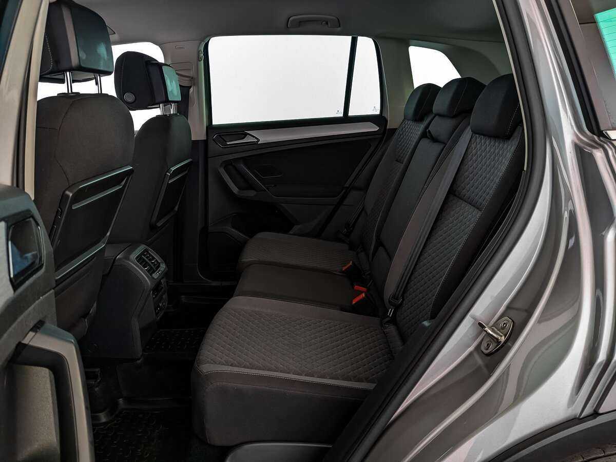 Купить Volkswagen Tiguan с пробегом. Фото: #13