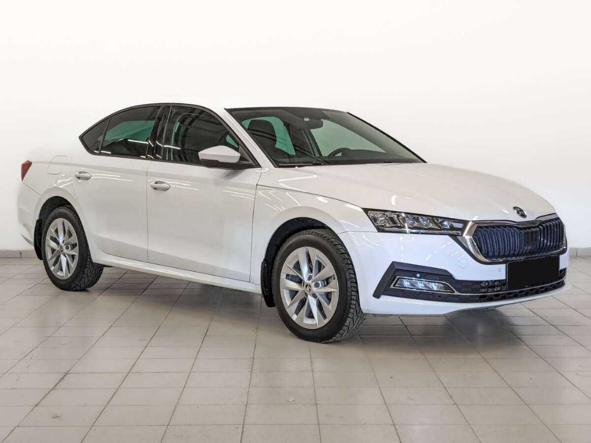 Купить Skoda Octavia с пробегом. Фото: #2