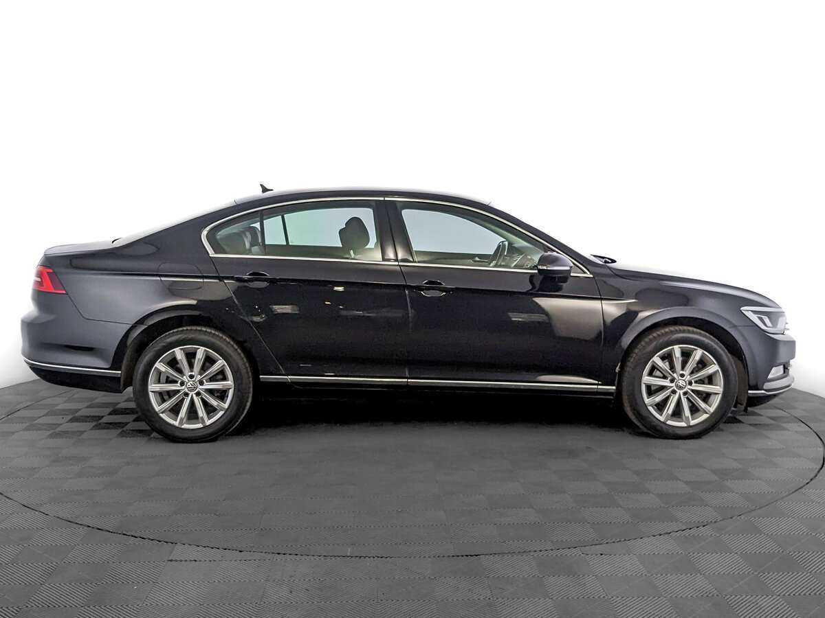 Купить Volkswagen Passat с пробегом. Фото: #3